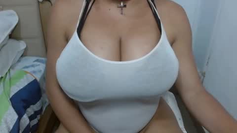 Snapshot of sofiabigtitsts chatting on October 2025 11:59:01 PM sofi online show from October 2025 11:59:01 PM