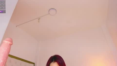 Snapshot of sofiabosch chatting on May 2026 01:47:02 AM Sara online show from May 2026 01:47:02 AM