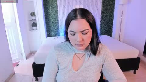 Snapshot of sofiacaramel chatting on November 2025 04:08:02 PM Sofia caramel online show from November 2025 04:08:02 PM