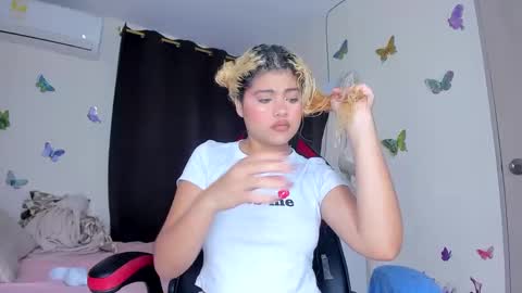 Snapshot of sofiacastillo01 chatting on September 2025 01:35:01 PM sofiacastillo01 online show from September 2025 01:35:01 PM
