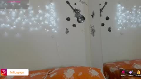 sofiacruz16 online show from March 2025 05:49:02 AM