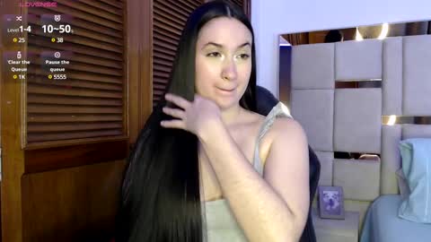 sofiaduque_26 online show from March 2025 09:15:01 PM