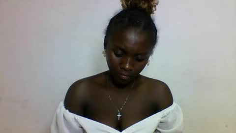 sofia online show from February 2026 05:44:02 PM