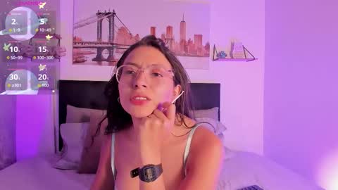 sofialujan_ online show from February 2026 10:06:01 PM