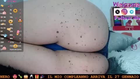 Snapshot of sofiamadisson chatting on January 2025 05:32:01 PM Sofia Madisson online show from January 2025 05:32:01 PM