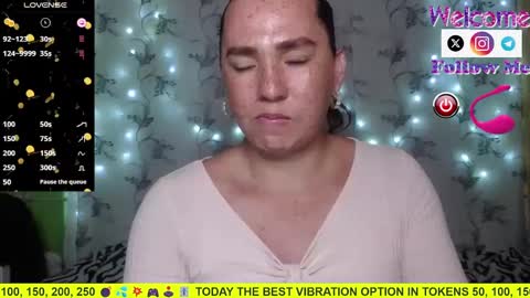 Snapshot of sofiamadisson chatting on March 2025 09:48:02 PM Sofia Madisson online show from March 2025 09:48:02 PM