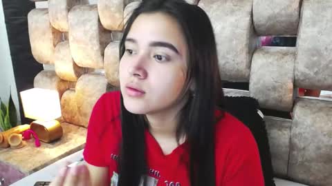 Sofia online show from December 2024 11:55:01 AM