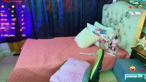 Sofia online show from February 2026 09:00:01 PM