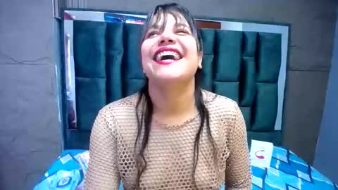Snapshot of soficutesmilefon chatting on June 2026 04:28:02 PM soficutesmilefon online show from June 2026 04:28:02 PM