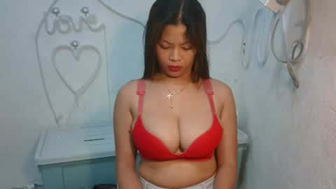 sofie_loorexx online show from April 2026 06:27:02 PM