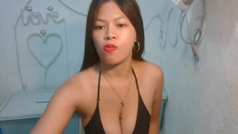sofie_loorexx online show from April 2026 05:27:02 AM