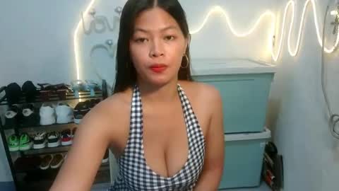 Snapshot of sofie_loorexx chatting on May 2026 02:57:02 PM sofie_loorexx online show from May 2026 02:57:02 PM