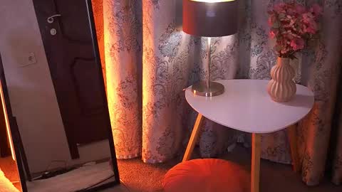 Sofie online show from December 2025 11:56:01 PM