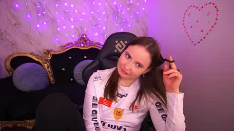 Sofie online show from March 2026 01:44:01 AM