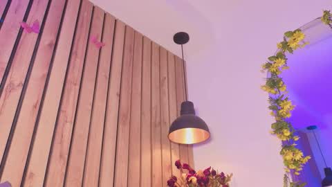 Sofie online show from November 2025 02:39:02 PM