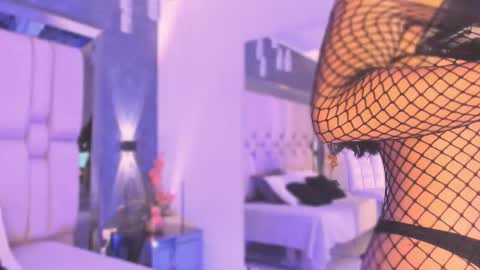  sofie  online show from November 2025 07:32:02 PM