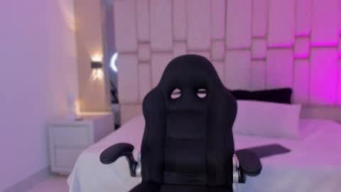  sofie  online show from March 2026 08:16:02 PM