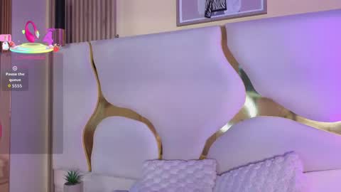 Snapshot of sofii_jones chatting on May 2026 11:10:02 PM sofii_jones online show from May 2026 11:10:02 PM