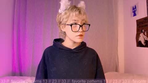 Snapshot of sofii_uwu_ chatting on November 2025 11:29:01 PM Sofii  online show from November 2025 11:29:01 PM