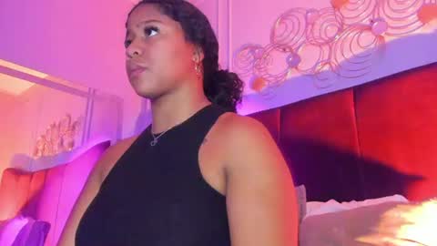 sofiifox online show from July 2026 02:47:02 AM