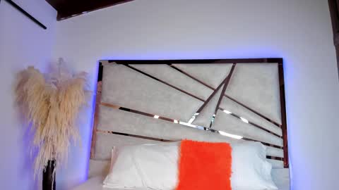 Snapshot of sofijohnsonx chatting on December 2024 02:40:02 PM sofijohnsonx online show from December 2024 02:40:02 PM