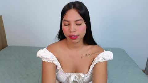 Snapshot of sofimiel chatting on May 2026 10:15:02 PM Sofa online show from May 2026 10:15:02 PM