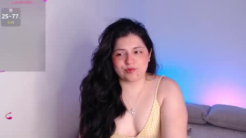 Lau  online show from April 2026 09:38:01 PM