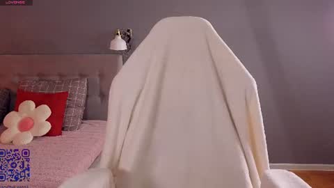 Snapshot of soft_babe chatting on July 2026 07:39:01 PM Milisa online show from July 2026 07:39:01 PM