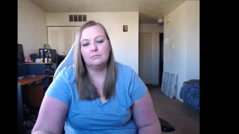 Snapshot of softerpeaches chatting on January 2025 08:36:02 PM Rose online show from January 2025 08:36:02 PM