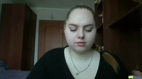 Snapshot of softhypnose chatting on May 2026 07:27:02 AM softhypnose online show from May 2026 07:27:02 AM