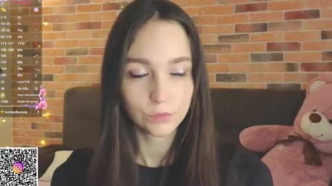 Elly online show from November 2025 06:19:02 AM