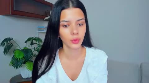 Alice online show from October 2025 07:00:02 AM