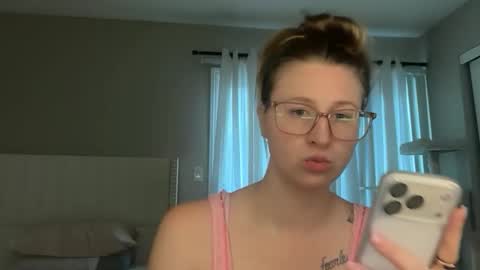 softslutxo online show from May 2026 02:39:01 AM