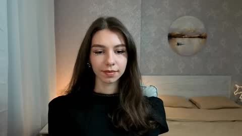 Kelly online show from September 2025 03:25:01 PM