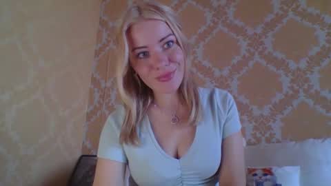 Snapshot of softy_aura chatting on July 2026 02:13:01 PM softy_aura online show from July 2026 02:13:01 PM