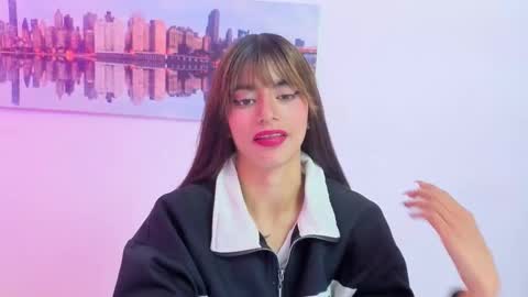 sofy_durand online show from March 2026 12:01:01 PM