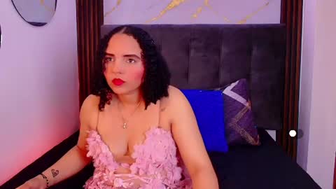 Snapshot of sol__latina chatting on June 2026 03:31:01 AM Sol Latiana online show from June 2026 03:31:01 AM
