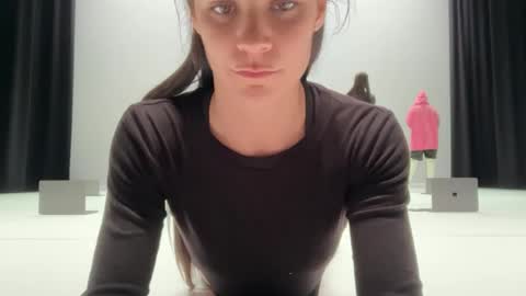 Snapshot of sola_3 chatting on June 2026 06:38:01 AM 0La online show from June 2026 06:38:01 AM