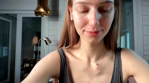 Bella online show from March 2026 03:06:02 PM