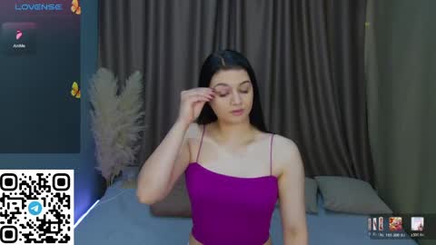 Snapshot of solazolaa chatting on May 2026 01:01:01 AM Sonya online show from May 2026 01:01:01 AM