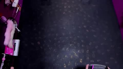 Snapshot of sommer_alexa chatting on November 2025 07:13:02 PM Alexa online show from November 2025 07:13:02 PM