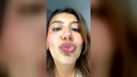 Snapshot of sommerr111 chatting on May 2026 01:25:02 AM sommerr111 online show from May 2026 01:25:02 AM