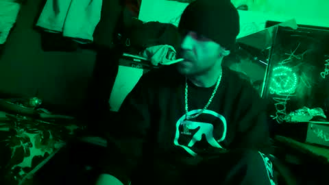 Snapshot of son_e_blacc chatting on January 2026 03:33:01 AM Soni online show from January 2026 03:33:01 AM