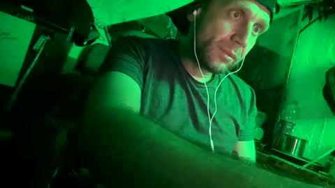 Snapshot of son_e_blacc chatting on June 2026 06:57:01 PM Soni online show from June 2026 06:57:01 PM