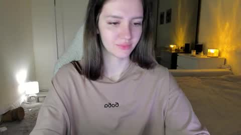 sonia_moon_ online show from October 2025 03:04:02 AM
