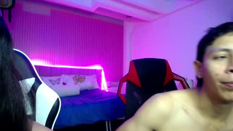 sonic_jess07 online show from April 2026 09:04:01 AM