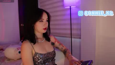 Sonnie online show from February 2026 03:01:01 PM