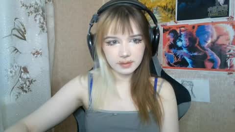 Snapshot of sonwosick chatting on June 2026 03:05:01 PM Mila online show from June 2026 03:05:01 PM