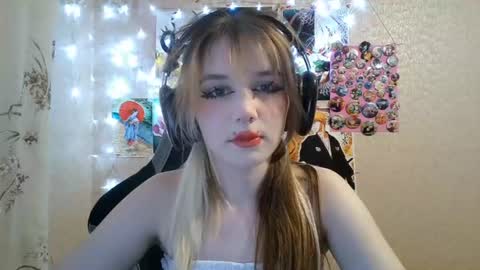 Mila online show from July 2026 03:15:01 PM