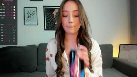 Sonya online show from March 2026 12:11:01 PM